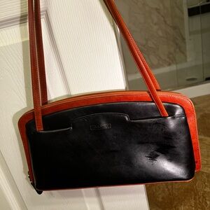 Vintage Italian Grazia Elegant Black and Brown Leather Shoulder Bag 14x7x3”